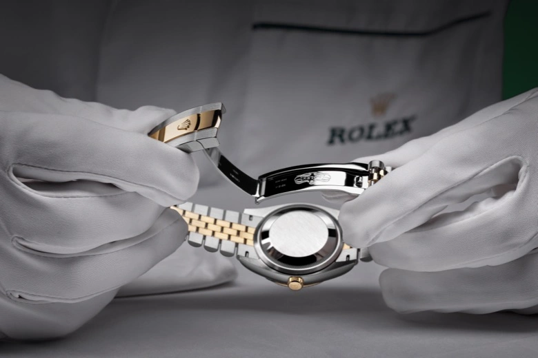 Final Control - Emperor Watch & Jewellery Singapore