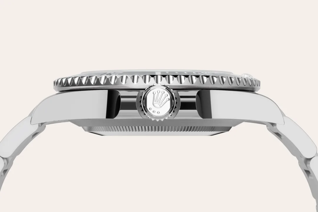 Rolex Submariner in Oystersteel, M124060-0001 - Emperor Watch & Jewellery Singapore