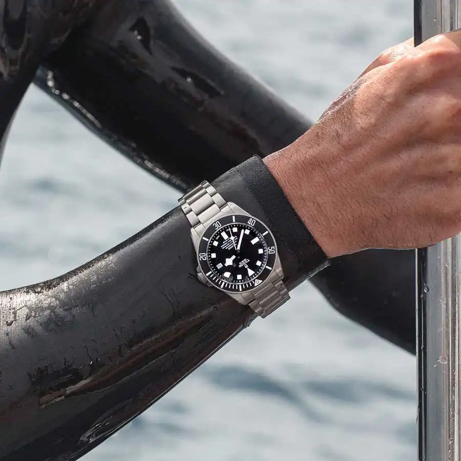 Wear it like a DIVER